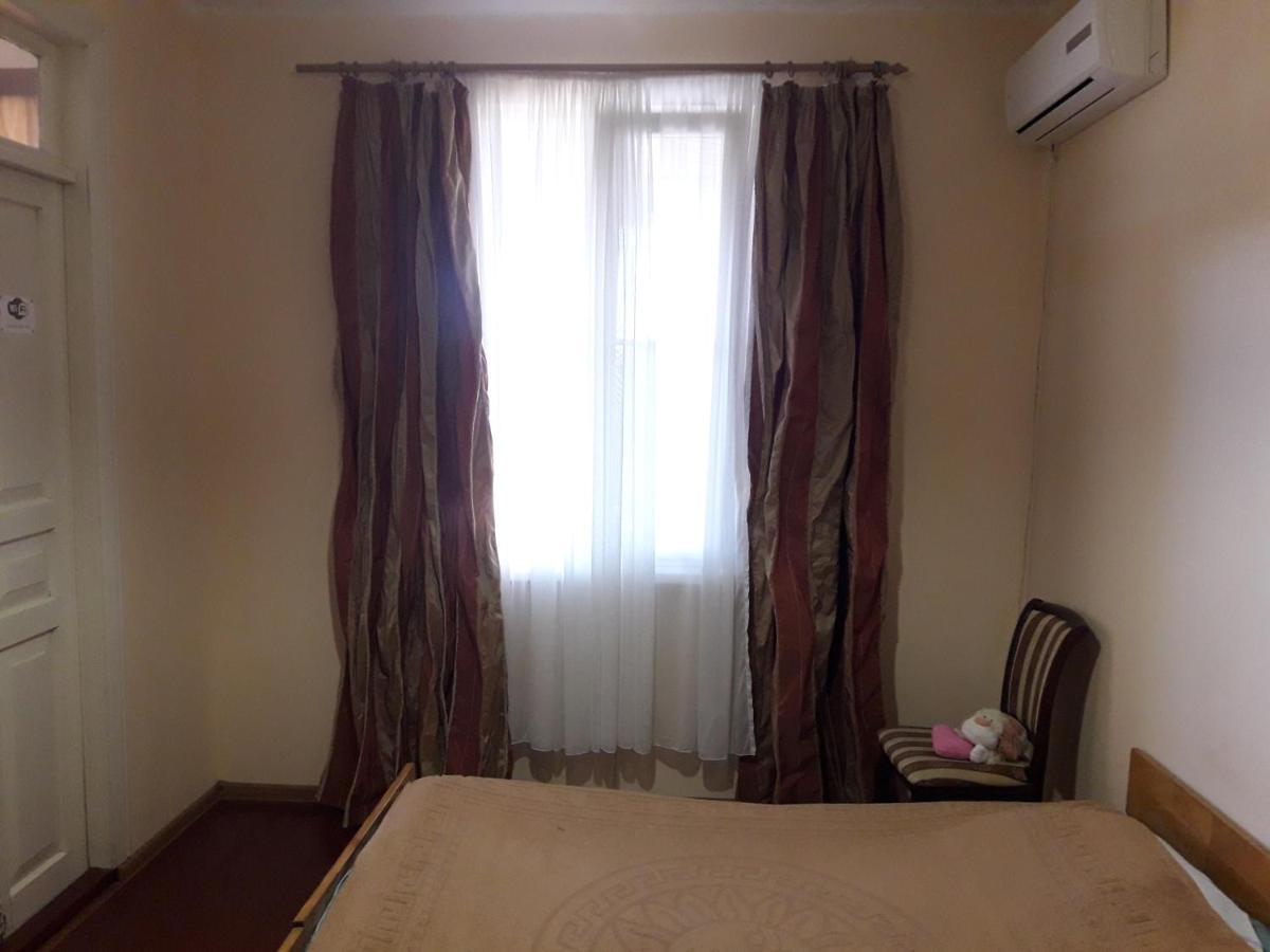 Guest House Polnaya Chasha Ochamchira Exterior photo