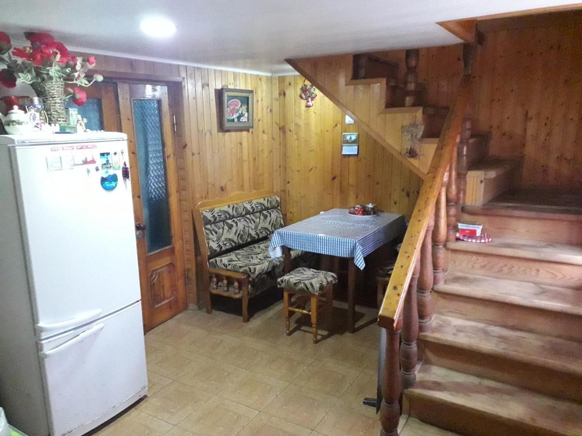 Guest House Polnaya Chasha Ochamchira Exterior photo